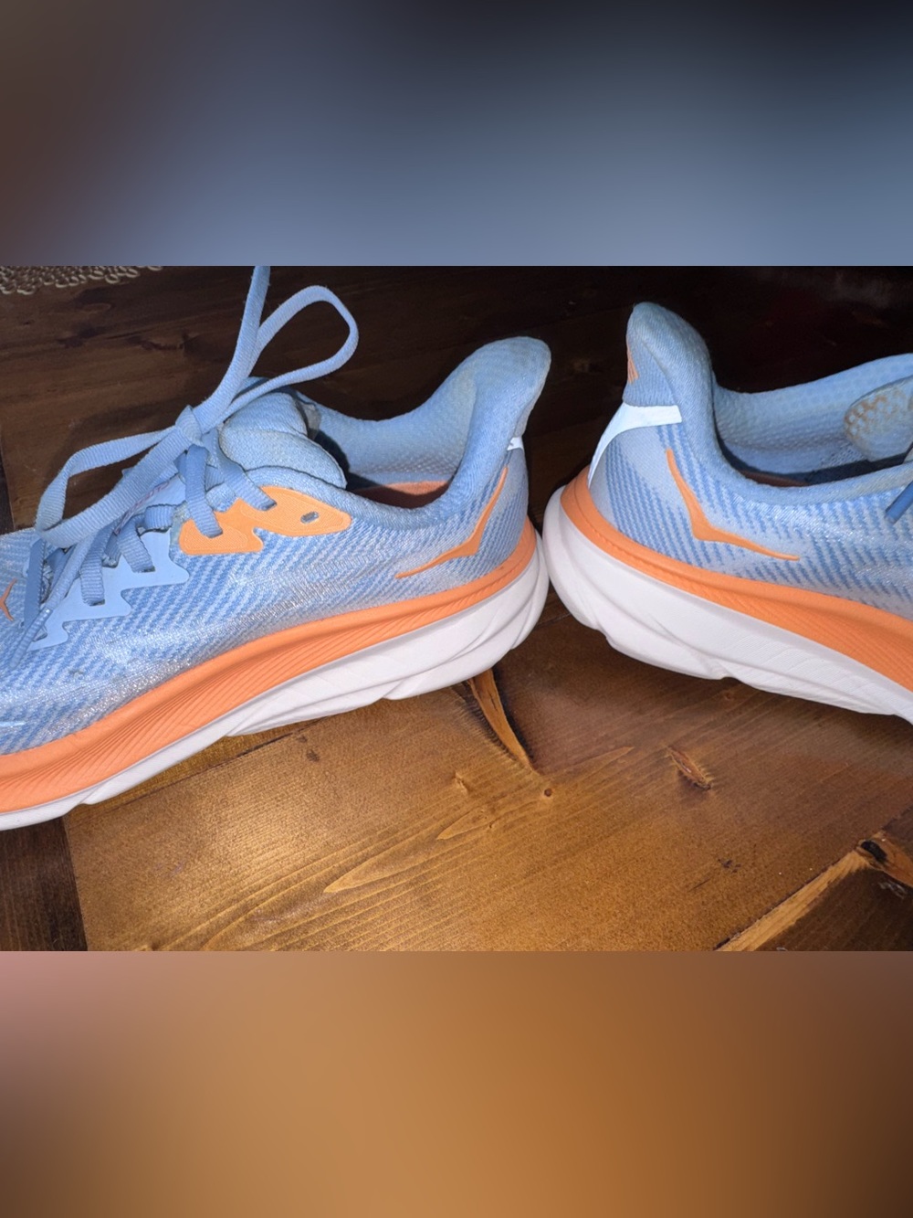 Hoka Clifton 9 Women’s Running Shoes SZ 7.5B - Picture 3 of 11